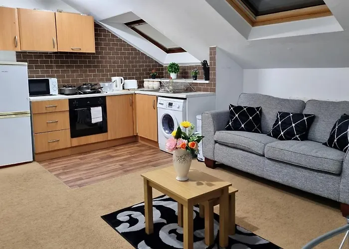 *f1*5gh* Setup For Your Relaxed & Amazing + Free Parking + Free Fast Wifi * *